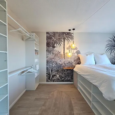 Daire Stylish Forest View -