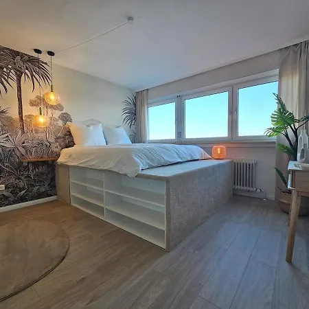 Daire Stylish Forest View - *